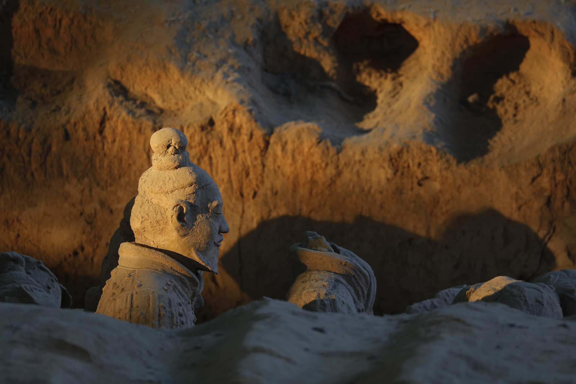 中青校园怎么认证身份_微信付款验证身份_身份证20岁的