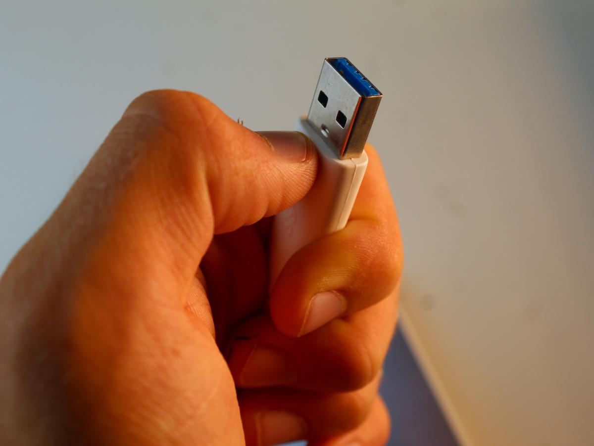 easeus 10.8 注册码_虚拟号码注册_东鹏饮料商户二维码注册