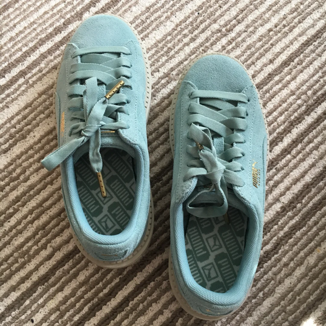 服装品牌是一只狗_服装品牌是什么_unjqhc是什么服装品牌