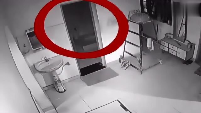 路口灵异视频监控大全_监控灵异事件视频录像_视频路口监控大全灵异录音