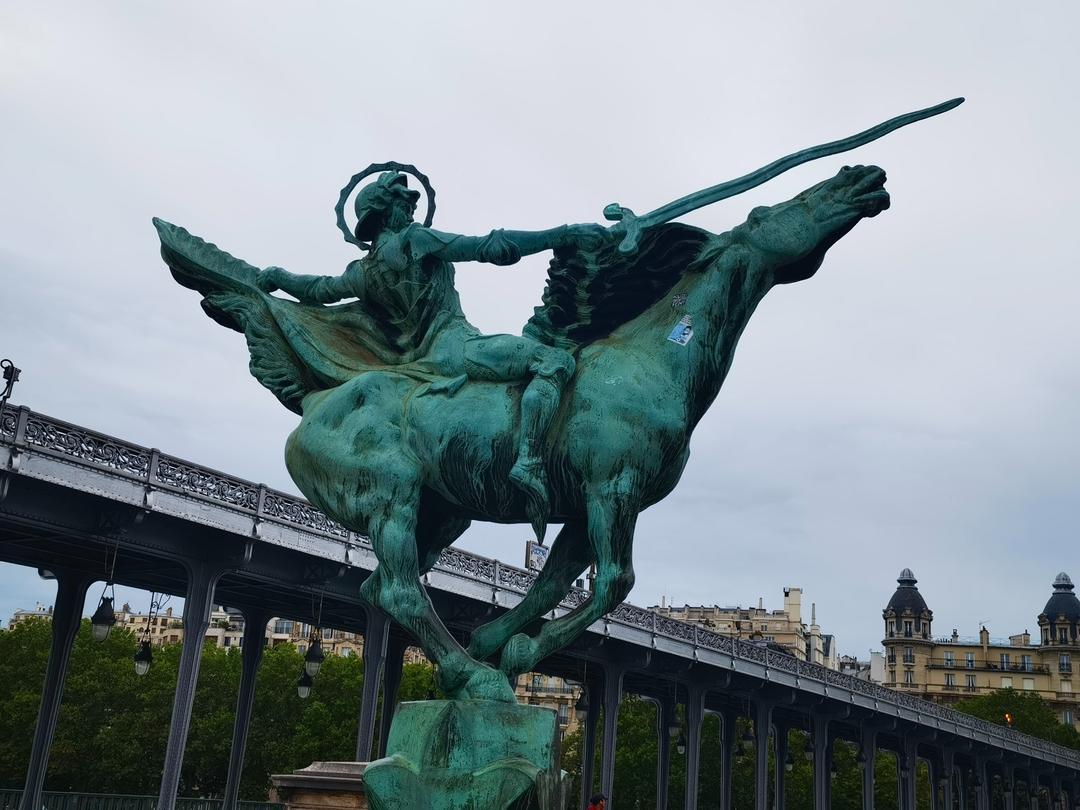 帝国cms火车头发布模块_帝国发布投稿模板下载_帝国cms前台投稿栏目