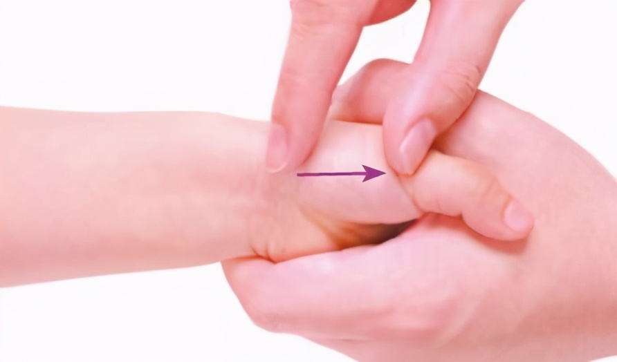 感冒咳嗽还能给宝宝喂奶吗_感冒咳嗽还可以继续母乳喂养吗_宝宝感冒后期咳嗽怎么办