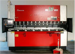 amada折弯机系统,高效、精准的钣金加工解决方案